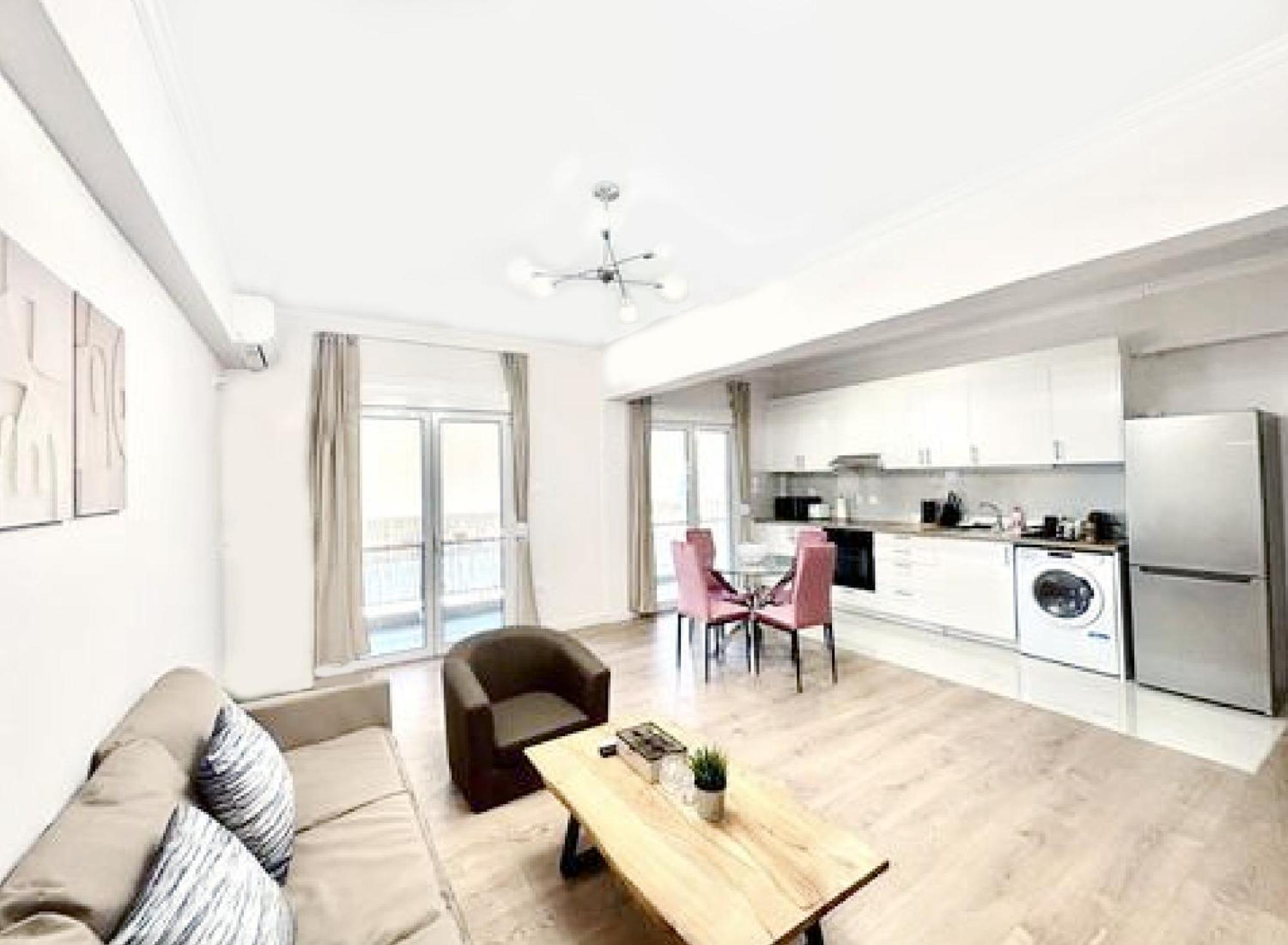 Alimos Near Edem And The Sea With 2 Bedroom Appartamento Atene