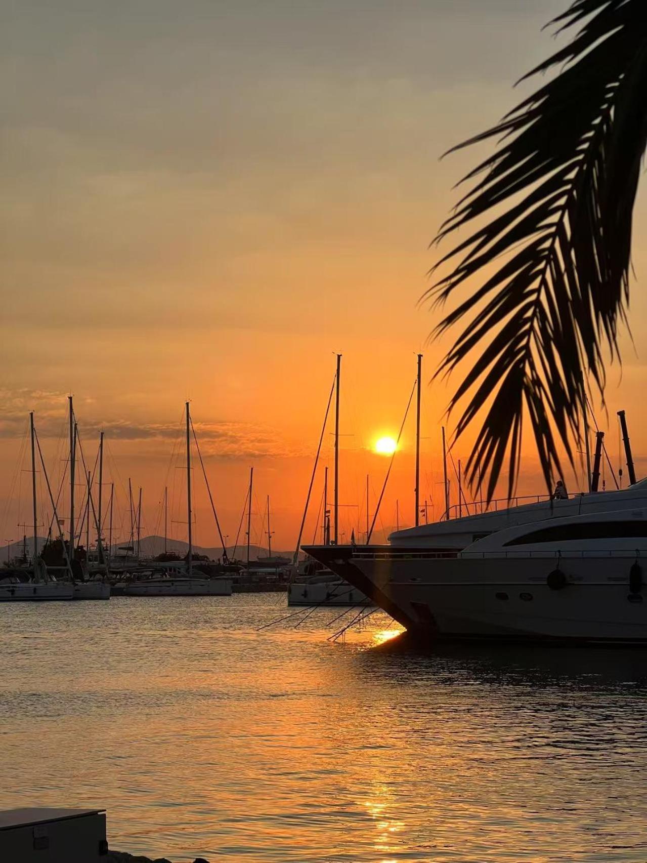 Alimos Near Edem And The Sea With 2 Bedroom Appartamento Atene